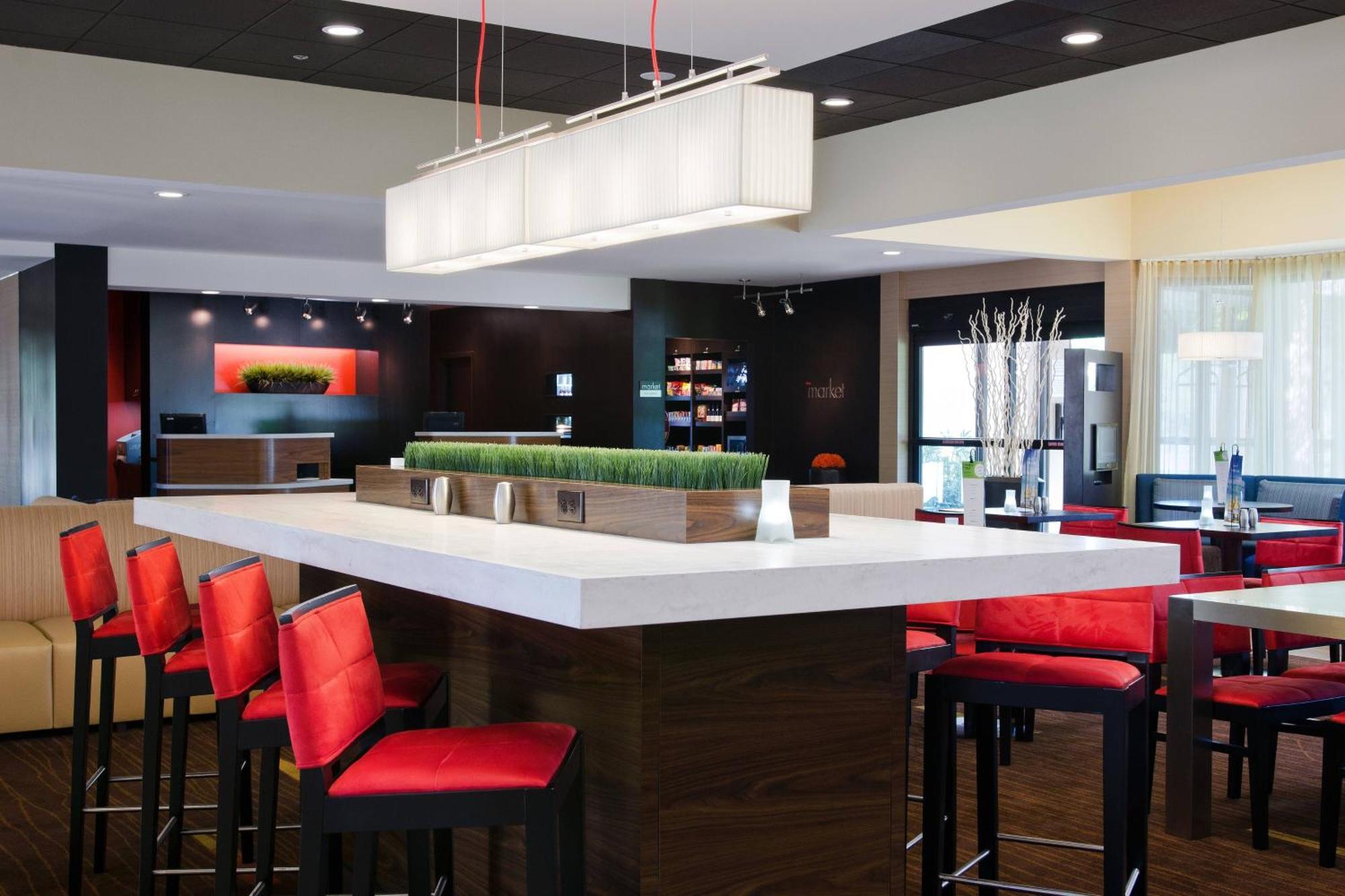 Courtyard By Marriott Huntsville University Drive Kültér fotó